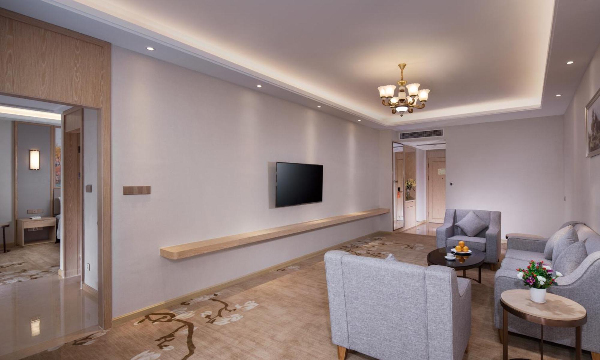 Vienna International Hotel Lianjiang  Екстериор снимка
